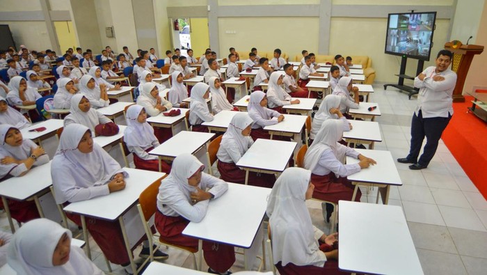Sekolah Ini Bikin Siswa Jago Koding dan Deep Learning!