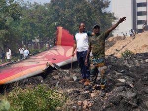 Misteri Rekaman Suara Kokpit Air India: Mengapa Kamu Matikan Sakelar? Misteri Rekaman Suara Kokpit Air India: Mengapa Kamu Matikan Sakelar?