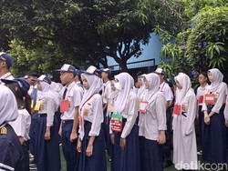 Wamendikdasmen: Jangan Ada Tugas Aneh atau Merepotkan di MPLS Ramah 2025