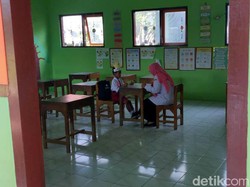 Video: Sejumlah SD Negeri di Trenggalek Kekurangan hingga Tak Dapat Murid