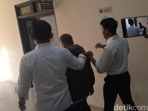 Jadi Tersangka, Pria yang Siksa-Rantai 4 Bocah di Boyolali Langsung Ditahan Jadi Tersangka, Pria yang Siksa-Rantai 4 Bocah di Boyolali Langsung Ditahan