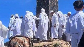 Polisi: Rombongan Ritual Suro di Puncak Lawu NU Purwodadi, Bukan Aliran Sesat