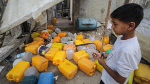 Serangan Udara Israel Hantam Warga Gaza yang Antre Air