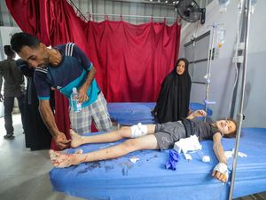 Video Israel Serang Lokasi Distribusi Air di Gaza, 8 Orang Tewas Video Israel Serang Lokasi Distribusi Air di Gaza, 8 Orang Tewas