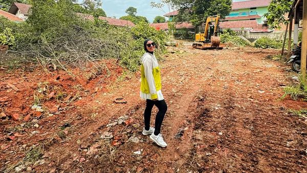 Tya Ariestya Mau Bangun Apa di Atas Tanah Kosong 200 Meter Persegi?