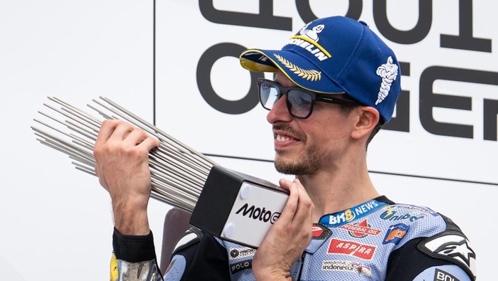 Alex Marquez Alex Marquez finis kedua di main race MotoGP Jerman 2025.