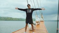 Desta Akui Nyaris Patah Kaki Saat Jatuh dari Moge