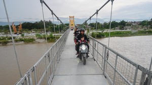 Dua Kali Ambruk, Jembatan Gantung Akses Vital Warga Sigi Kembali Difungsikan