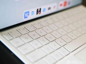 Ini Keunggulan Huawei Glide Keyboard di MatePad Pro 12.2 (2025) Ini Keunggulan Huawei Glide Keyboard di MatePad Pro 12.2 (2025)