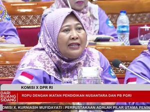 Guru Honorer P1 Seleksi PPPK 2021 Belum Diangkat, IPN Adukan ke DPR Guru Honorer P1 Seleksi PPPK 2021 Belum Diangkat, IPN Adukan ke DPR