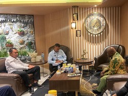 Menteri HAM Natalius Pigai Janji Tuntaskan Masalah HAM di Flores Timur