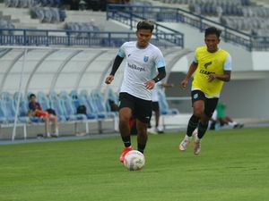 Persela Jadwalkan Uji Coba Lawan RANS di Jogja Persela Jadwalkan Uji Coba Lawan RANS di Jogja