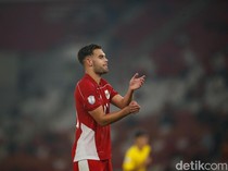 Video Indonesia Vs Filipina: Adu Tajam Jens Raven dan Otu Bisong