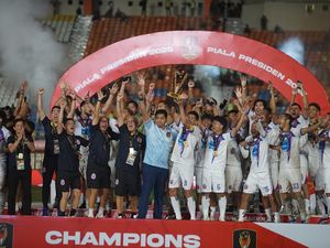 Piala Presiden 2025: Juara Baru Lahir, Ekonomi Rakyat Bangkit Piala Presiden 2025: Juara Baru Lahir, Ekonomi Rakyat Bangkit