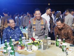 Kapolri Hadiri Malam Puncak Hoegeng Awards 2025