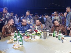Video: Kapolri, Jaksa Agung, hingga CT Hadiri Hoegeng Awards 2025