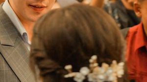 Selipkan Foto Verrell di Unggahan IG, Fuji Bikin Netizen Senyum-senyum