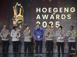 Kapolri Tawarkan Penerima Hoegeng Awards Sekolah Kenaikan Pangkat