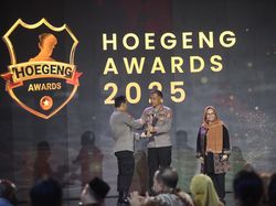 Kombes Seminar Sebayang Raih Hoegeng Awards 2025 Kategori Polisi Berintegritas Kombes Seminar Sebayang Raih Hoegeng Awards 2025 Kategori Polisi Berintegritas