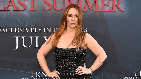 Nostalgia, Gaya Jennifer Love Hewitt di Premier I Know What You Did Last Summer