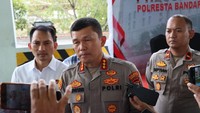 Pelaku Pelecehan Penumpang di Pesawat Jadi Tersangka dan Ditahan!