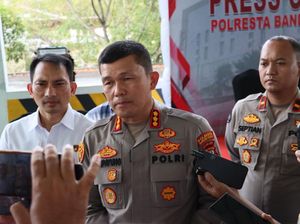Jambret di Soetta Ditangkap Saat Coba Buka Kunci HP Korban di Konter Jambret di Soetta Ditangkap Saat Coba Buka Kunci HP Korban di Konter