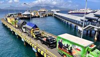 Kemacetan di Pelabuhan Ketapang Banyuwangi