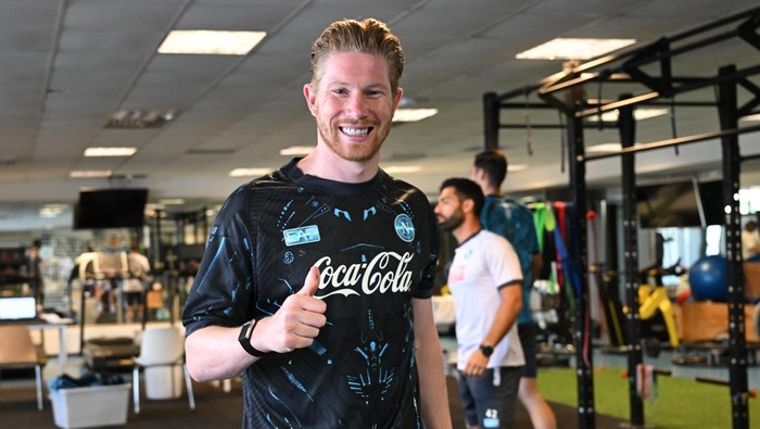 NAPLES, ITALY - JULY 15: Kevin De Bruyne of SSC Napoli attends the first tests of the 2025/26 season at the club’s training center on July 15, 2025 in Castel Volturno, Italy. (Photo by SSC NAPOLI/SSC NAPOLI via Getty Images)