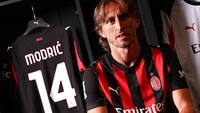 Modric pindah ke Milan setelah berkiprah di Spanyol bersama Real Madrid selama 13 tahun, alias sejak 2012. Foto: dok. X (Twitter) @acmilan