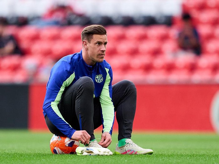 BILBAO, SPAIN - MAY 25: Marc Andre Ter Stegen of FC Barcelona looks on prior to the LaLiga match between Athletic Club and FC Barcelona at Estadio de San Mames on May 25, 2025 in Bilbao, Spain. (Photo by Juan Manuel Serrano Arce/Getty Images)