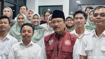 160 Guru Sekolah Rakyat Resmi Mengundurkan Diri, Apa Alasannya?