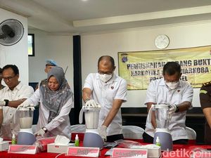 Polda Kalsel Musnahkan 544 Gram Narkotika Hasil Operasi 3 Bulan Polda Kalsel Musnahkan 544 Gram Narkotika Hasil Operasi 3 Bulan