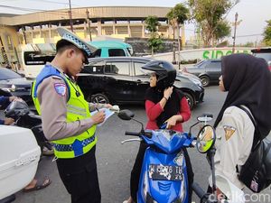 Puluhan Pemotor Terjaring Operasi Patuh Semeru di Sidoarjo