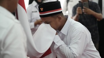 Cium Merah Putih, 16 Napiter Lapas Khusus Sentul Bogor Ikrar Setia ke NKRI