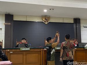 Ahli Labfor Jadi Saksi Sidang Kekerasan PPDS Undip, Percakapan WA Dibongkar Ahli Labfor Jadi Saksi Sidang Kekerasan PPDS Undip, Percakapan WA Dibongkar