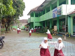 Miris! SD di Kota Malang Hanya Dapat 2 Murid Baru