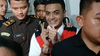 Reaksi Vadel Badjideh Usai Vonis Naik Jadi 12 Tahun Penjara Kasus Anak Nikita