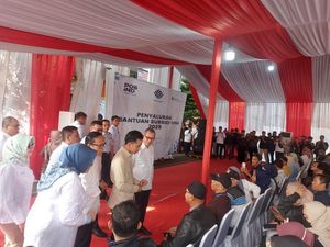 Wapres Salurkan BSU di Tangerang, Andra Soni Harap Ringankan Beban Pekerja