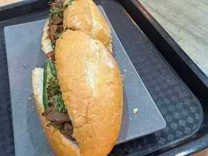Diprotes Jual Banh Mi Mahal, Pihak Resto Jawab Begini Diprotes Jual Banh Mi Mahal, Pihak Resto Jawab Begini
