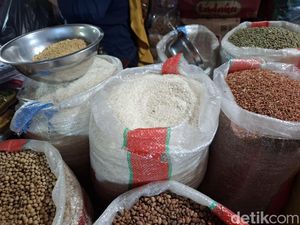 Ada Nama Perusahaan Besar di Balik Edaran Beras Oplosan Ada Nama Perusahaan Besar di Balik Edaran Beras Oplosan