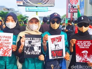 Ramai-ramai Aktivis Kaltara Turun ke Jalan Tuntut Pencopotan Kapolda