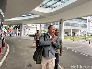 Bawa Dokumen, Dirut Sritex Diperiksa Kejagung Lagi di Kasus Kredit Bank Bawa Dokumen, Dirut Sritex Diperiksa Kejagung Lagi di Kasus Kredit Bank