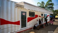 Kontainer Disulap Jadi Pos Kesehatan Gratis di Pasar Cengkareng