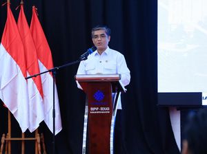 Menaker Bantah RI Krisis Lapangan Kerja Menaker Bantah RI Krisis Lapangan Kerja