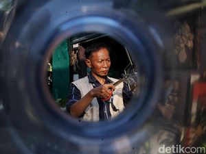 Impian jadi Dokter ke Seniman, Sutrisno Menyulam Harapan Lewat Karya Limbah Impian jadi Dokter ke Seniman, Sutrisno Menyulam Harapan Lewat Karya Limbah