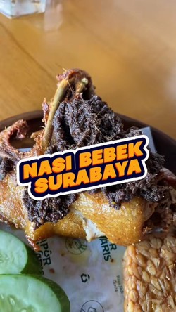 Video: Surganya Bebek Goreng Surabaya dan Ayam Gosong yang Unik