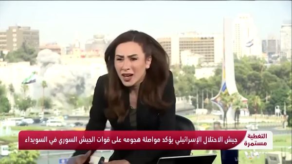 Penyiar Syria TV Panik Saat Serangan Israel Guncang Studio