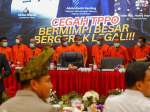 Suara Korban TPPO di Riau Tidur Seminggu di Hutan demi Kerja di Negeri Jiran Suara Korban TPPO di Riau Tidur Seminggu di Hutan demi Kerja di Negeri Jiran