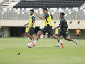 Uji Coba PSS Vs PSBS Fix Tanpa Penonton, Begini Persiapan Super Elja Uji Coba PSS Vs PSBS Fix Tanpa Penonton, Begini Persiapan Super Elja