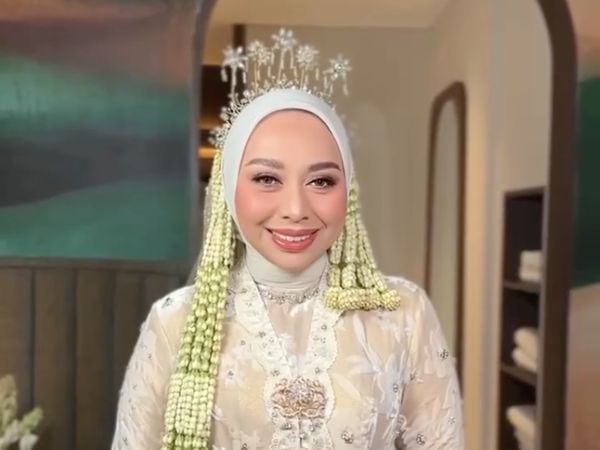7 Foto Gaya Wabup Garut Putri Karlina saat Dinikahi Anak Dedi Mulyadi